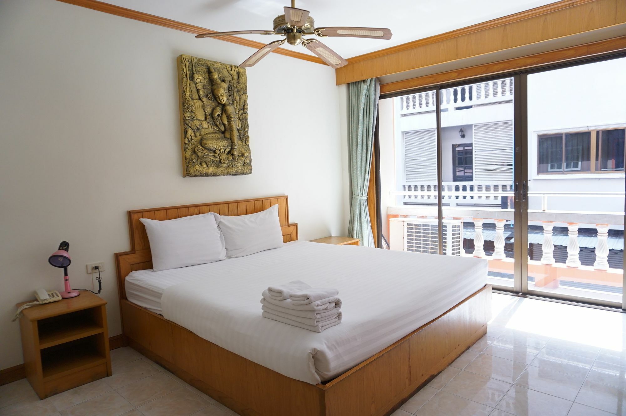 Hotel Andaman Sea Patong Zewnętrze zdjęcie