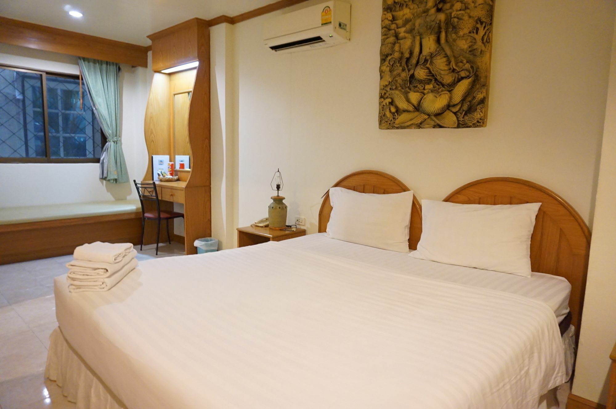 Hotel Andaman Sea Patong Zewnętrze zdjęcie